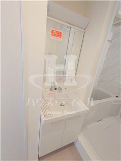 洗面設備　忙しい朝には欠かせない洗面所です