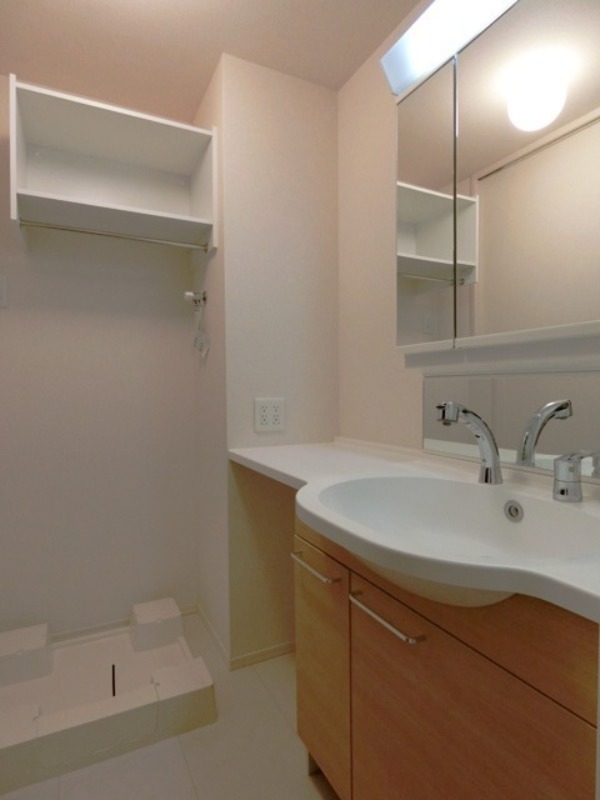 洗面設備　図面と現状に相違がある場合には現状を優先