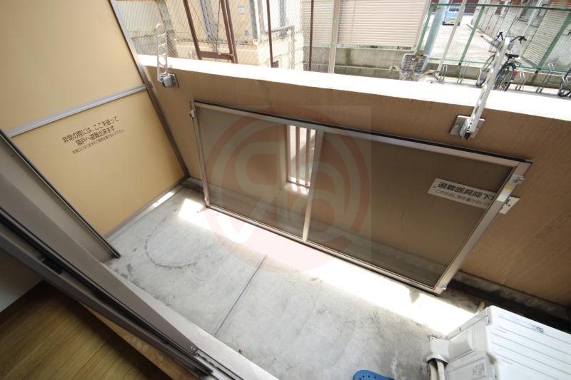 バルコニー　バルコニーがあります