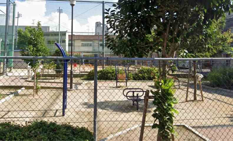 公園　小路東公園（公園）まで448m