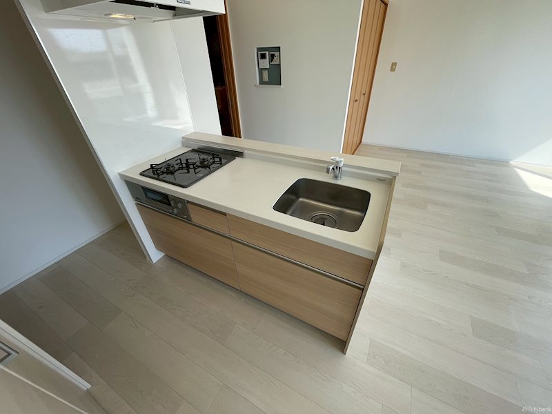 キッチン　おしゃれなカウンターキッチンで料理も捗ります。