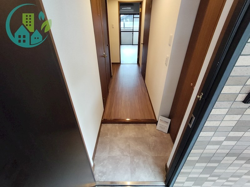 玄関　ドール魚崎