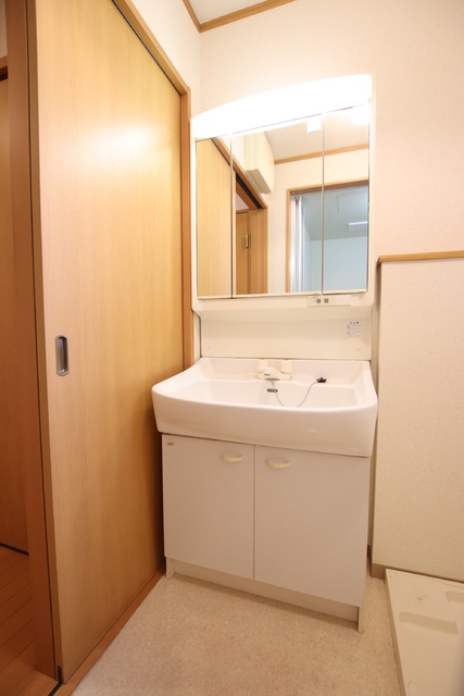 洗面設備　独立洗面化粧台