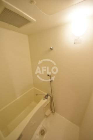 バス・シャワールーム　ラナップスクエア阿波座　バスルーム