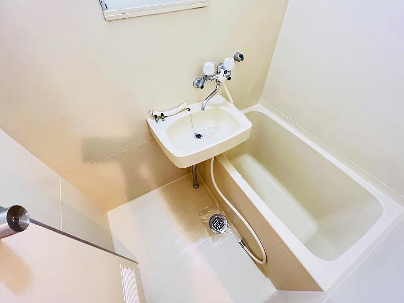 バス・シャワールーム　浴室