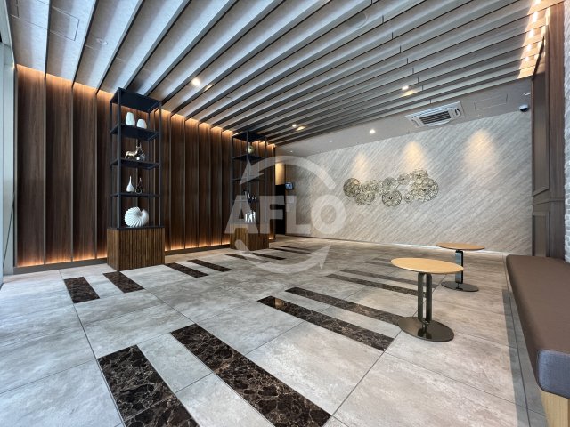 ロビー　スプランディッド十三本町　ロビー