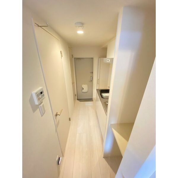 玄関　※同シリーズの写真になります。