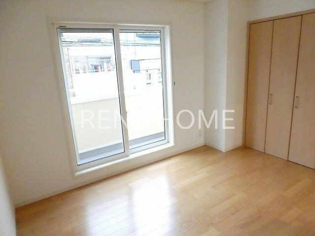 居室・リビング　洋室6.8帖です。