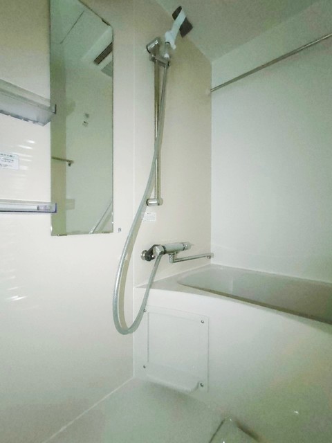 バス・シャワールーム　別部屋同仕様タイプ