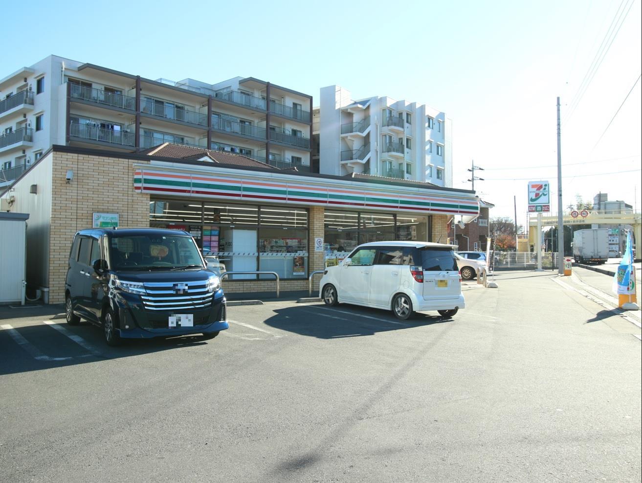 コンビニ　セブンイレブン鶴ヶ島東店（コンビニ）まで664m