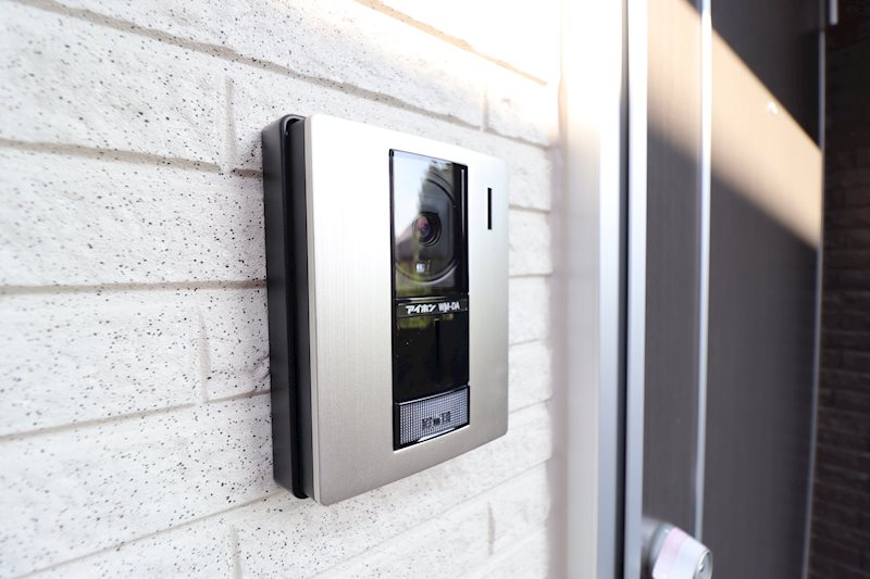 セキュリティ　（イメージ）ドアホン付きのため安心安全です。