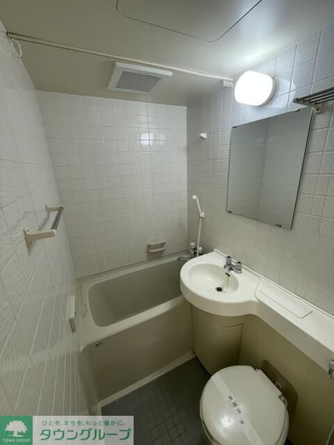 バス・シャワールーム