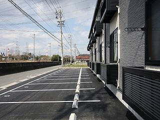 バルコニー　フラワーボックス設置