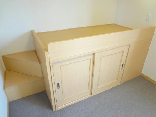 収納　ベッド下収納