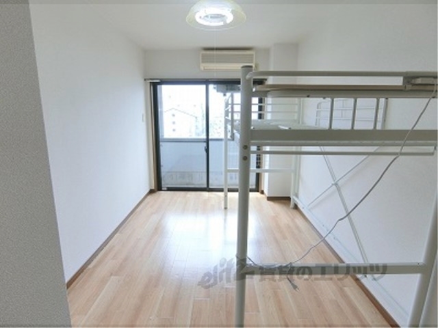 居室・リビング　洋室