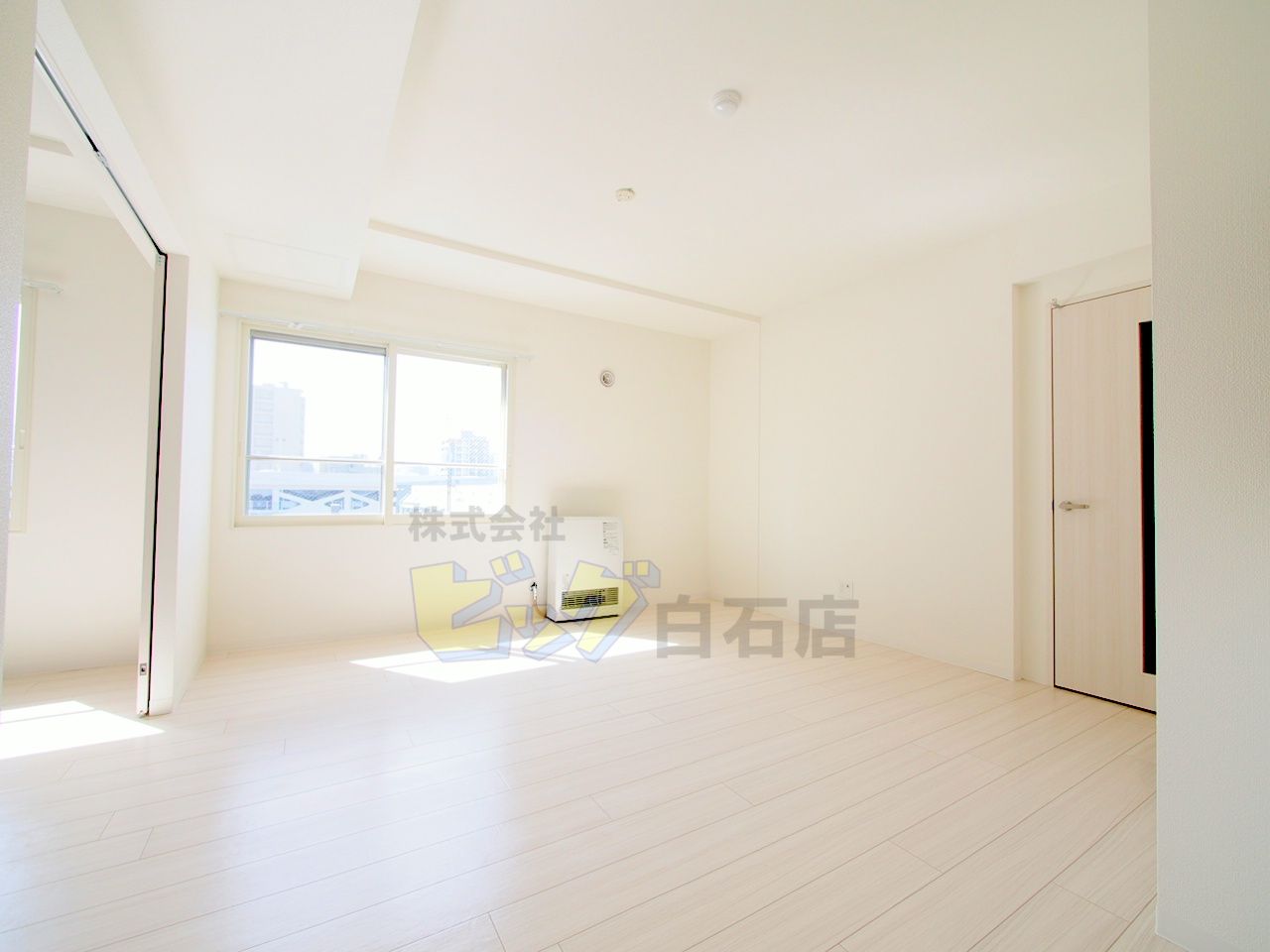 居室・リビング　お洒落なデザイナーズマンションです♪