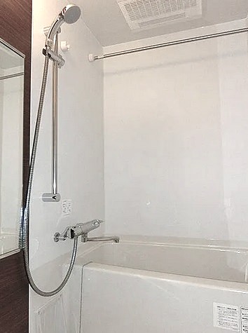 バス・シャワールーム　風呂