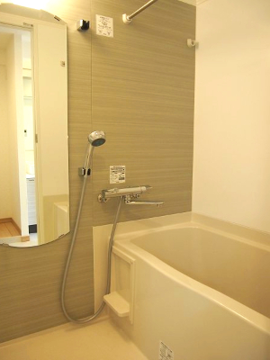 バス・シャワールーム　風呂