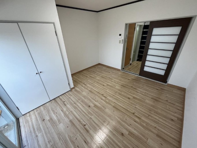 居室・リビング　※別部屋参考写真