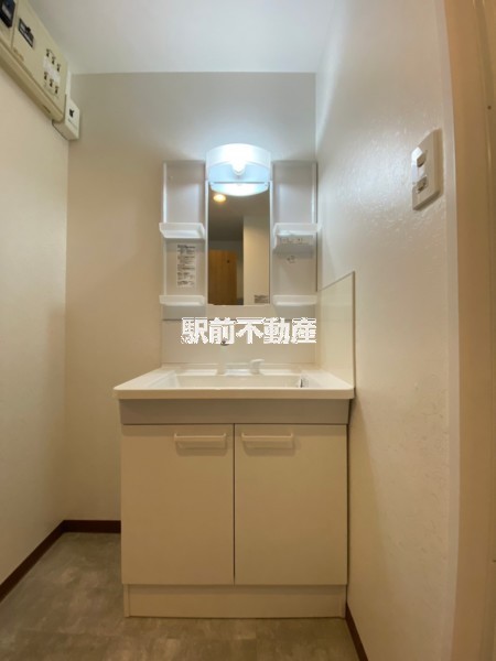 洗面設備　独立洗面台