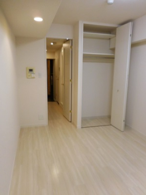 居室・リビング　※別部屋の参考写真です。