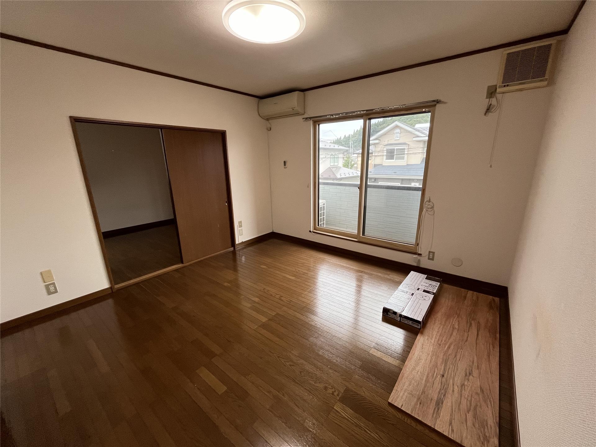 居室・リビング　リビング