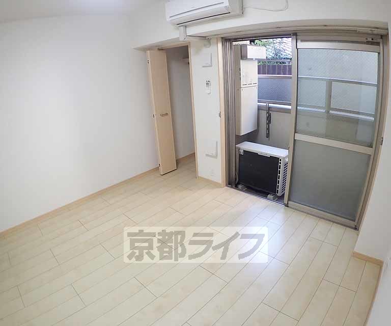 居室・リビング　とても綺麗なお部屋です。
