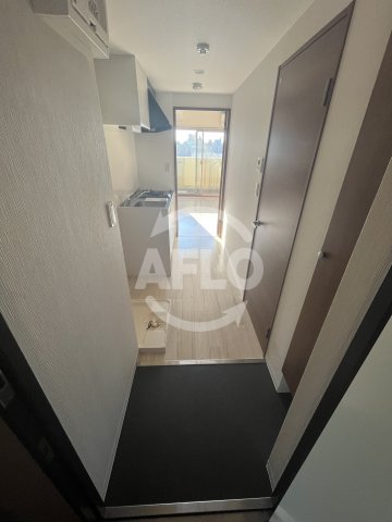 玄関　リアーレ北田辺　玄関