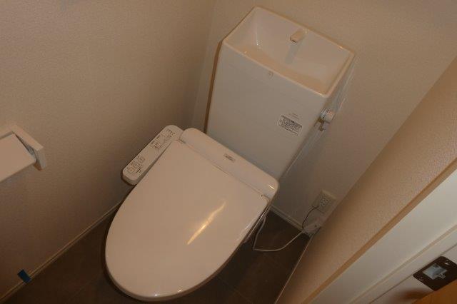 トイレ　ウォシュレット