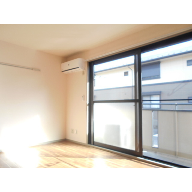 居室・リビング　※現況優先