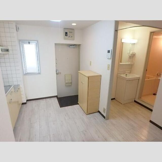 その他　【玄関】現状優先。