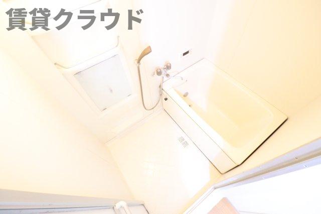 バス・シャワールーム　日々の暮らしに欠かせないお風呂です