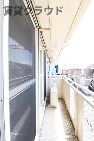 バルコニー　バルコニーがあります