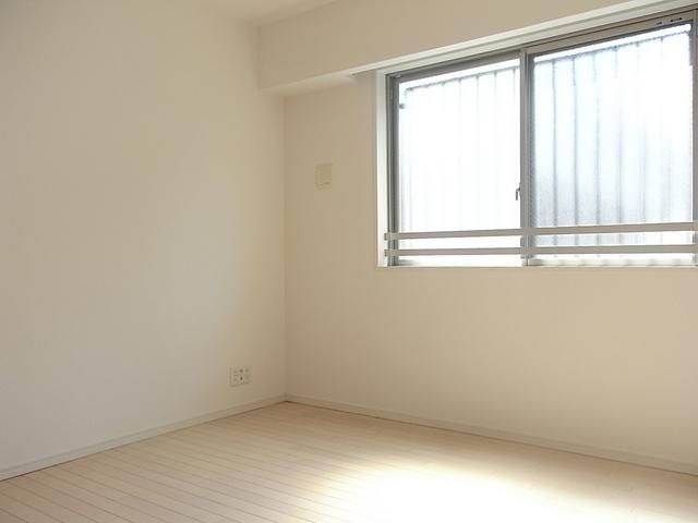 その他部屋・スペース　5.5帖のベッドルーム