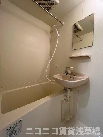 バス・シャワールーム　別号室イメージの為、現状を優先致します。