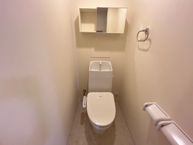 トイレ　イメージ