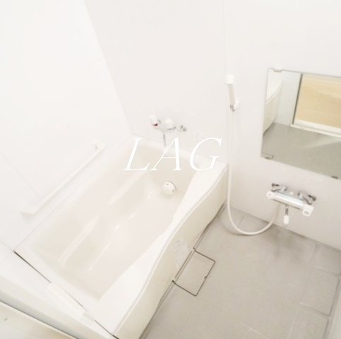 バス・シャワールーム　お風呂です。