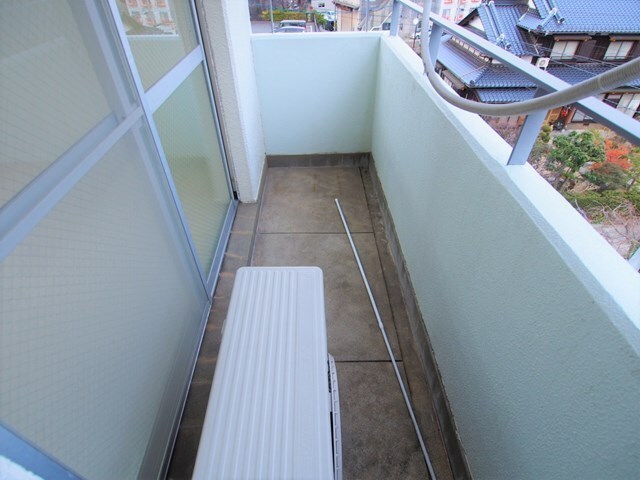 バルコニー　３０５号室