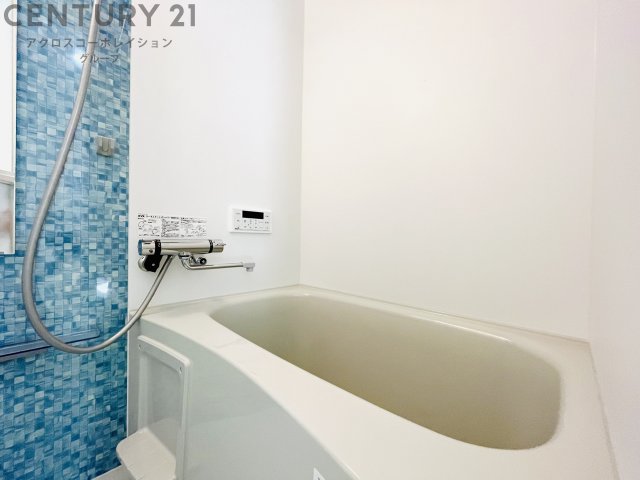 バス・シャワールーム　便利な浴室乾燥機付き！