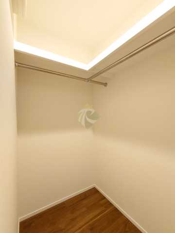 収納　ザ・パークハビオ根岸三丁目