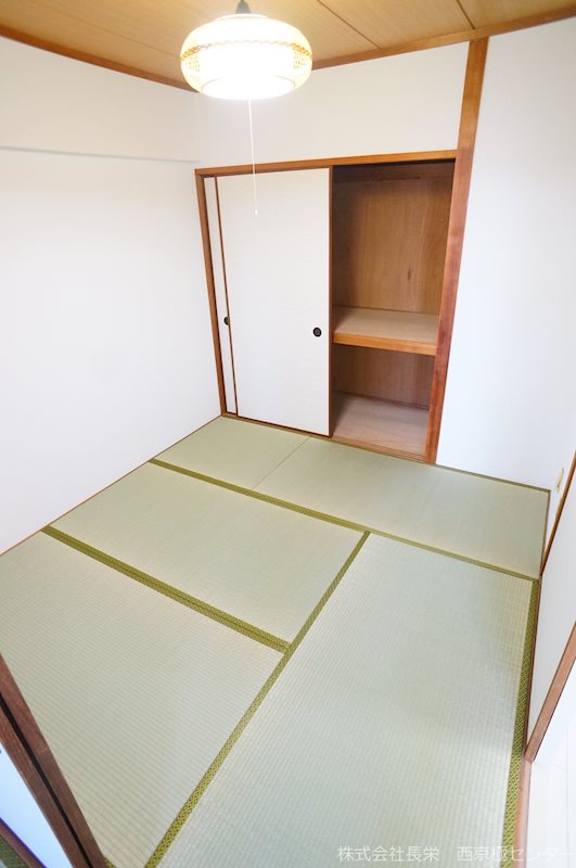 収納　※別号室の写真です★（実際のお部屋とは異なります）