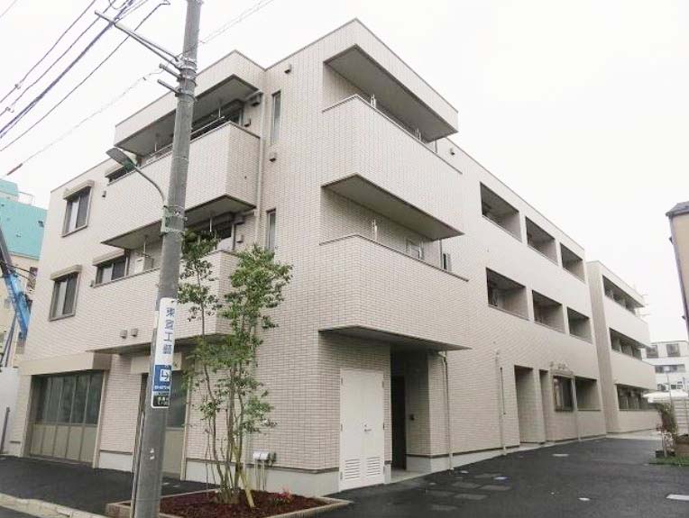 建物外観　★外壁タイル張り★