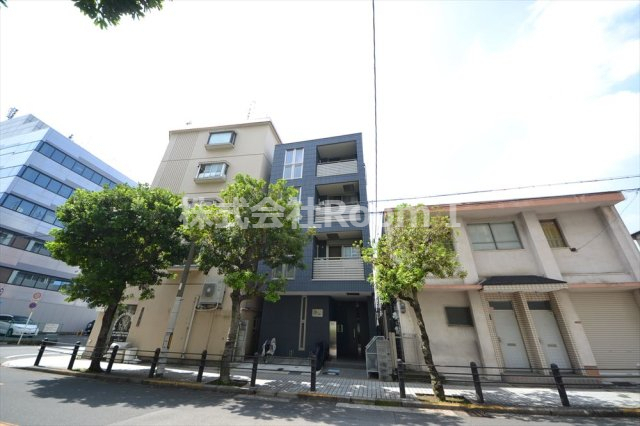 建物外観　外観は落ち着いています