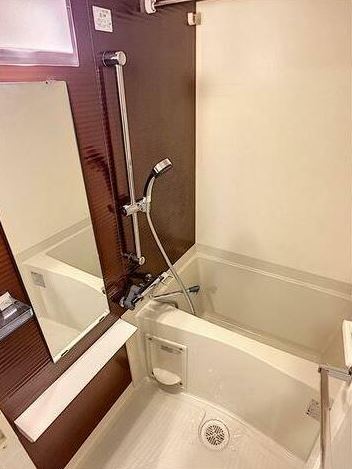 バス・シャワールーム　※別部屋の参考写真です。