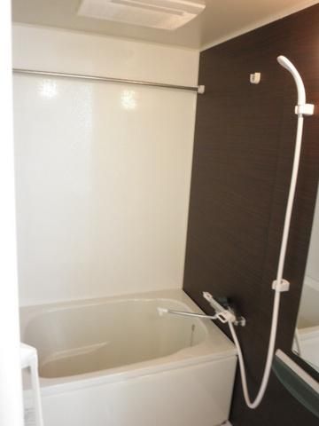 バス・シャワールーム　バスルーム