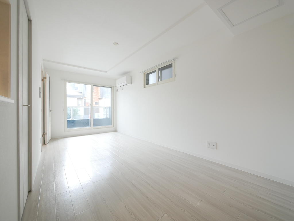 居室・リビング　☆白基調の内装☆