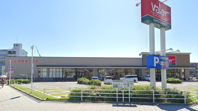 スーパー　バロー　淡路店（スーパー）まで937m