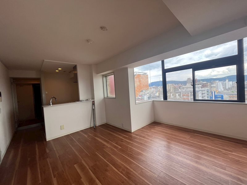 居室・リビング　1105号室(2023.6.30)