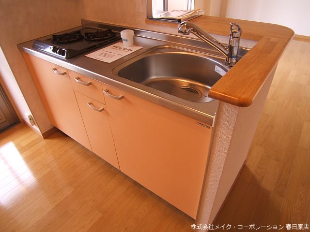 キッチン　写真は同型タイプ