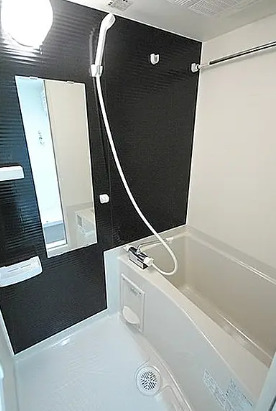 バス・シャワールーム　別部屋の写真を使用しております。